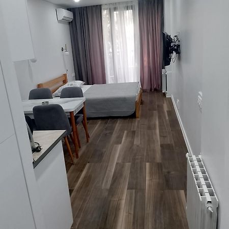 Next Apartments Batumi Eksteriør bilde
